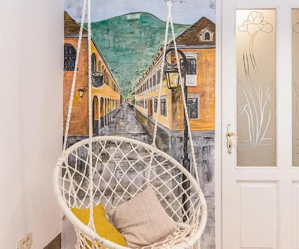 Apartament Lamp House