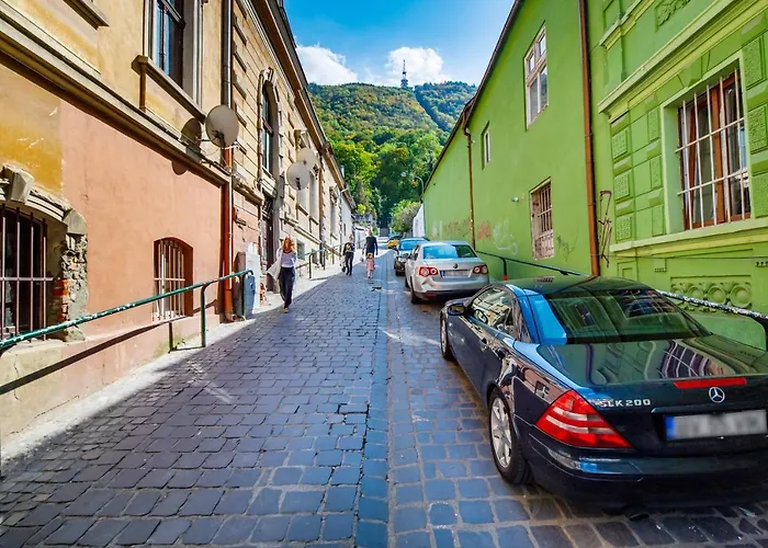 Lamp House Апартаменти