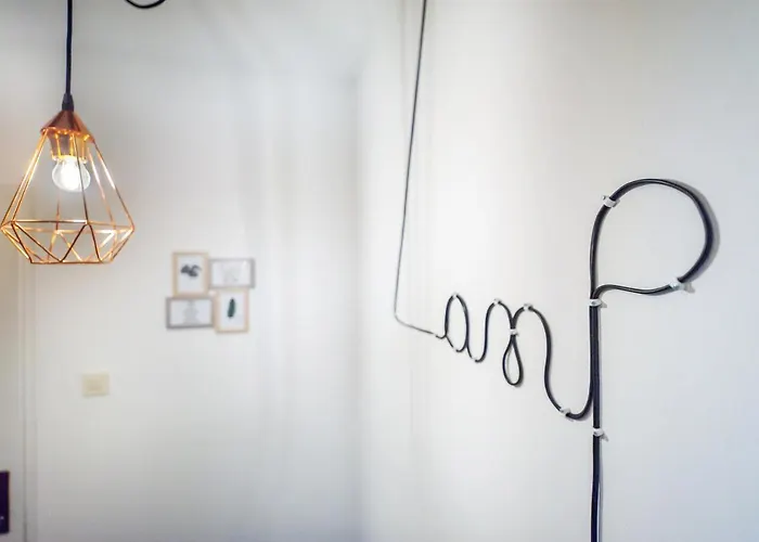 Lamp House Апартаменти